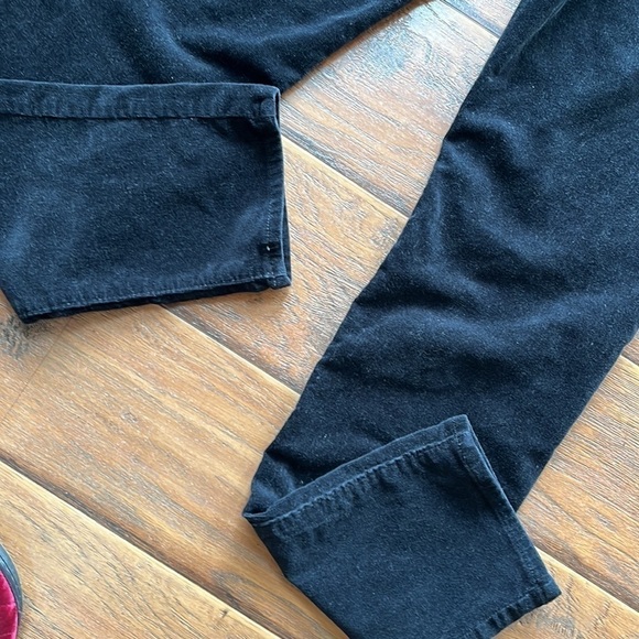 - Ann Taylor Curvy Skinny Corduroy Jeans - Size 6 - Picture 5 of 7
